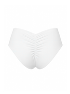 Brittany Bottoms image 3